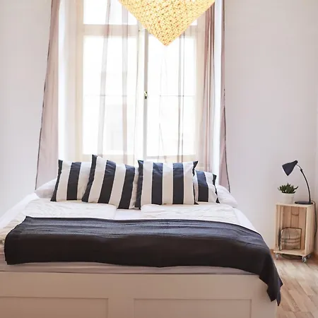 Appartement Friday Songs Praag